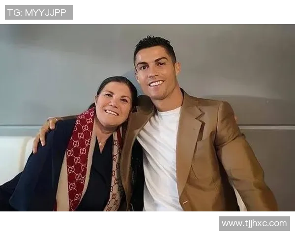 足球明星的前任究竟是谁揭秘他们的情感故事与背后的秘密 足球明星的前任究竟是谁揭秘他们的情感故事与背后的秘密